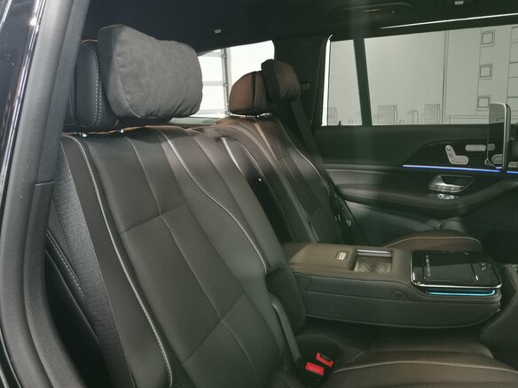 2025 Mercedes-Benz GLS 450 II (X167) Рестайлинг, чёрный, 22454000 рублей - вид 10