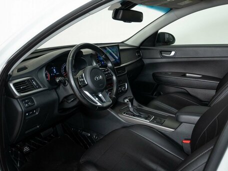 2019 Kia Optima IV Рестайлинг, белый, 1750000 рублей, вид 5