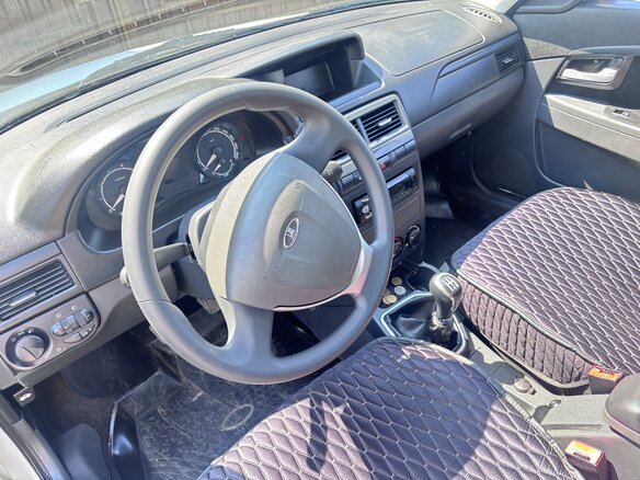 2018 Lada (ВАЗ) Priora I Рестайлинг, белый, 615000 рублей - вид 6
