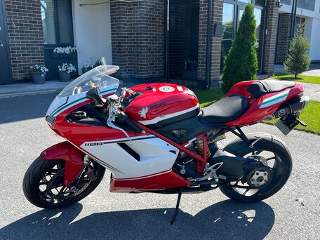 2012 Ducati 848, красный, 570000 рублей, вид 2