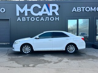 2013 Toyota Camry VII (XV50), белый, 1470000 рублей, вид 4