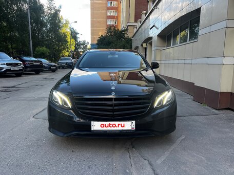 2019 Mercedes-Benz E-Класс 200 V (W213, S213, C238), чёрный, 2500000 рублей, вид 3
