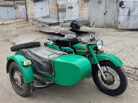 1988 Урал M-63, зелёный, 130000 рублей, вид 1