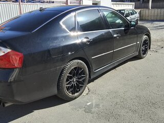 2008 Infiniti M35 III Рестайлинг, чёрный, 900000 рублей, вид 4