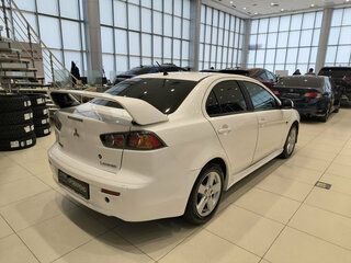 2007 Mitsubishi Lancer X, белый, 599000 рублей, вид 5