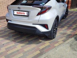 2018 Toyota C-HR I, белый, 2090000 рублей, вид 3