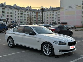 2012 BMW 5 серии 520d VI (F10/F11/F07), белый, 1800000 рублей, вид 3
