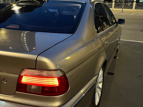 1998 BMW 5 серии 523i IV (E39), серебристый, 650000 рублей - вид 27
