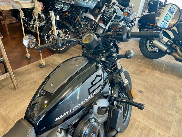 2022 Harley-Davidson Nightster, чёрный, 1250000 рублей - вид 10