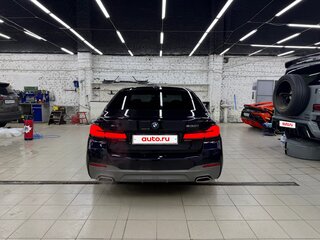 2020 BMW 5 серии 530i xDrive VII (G30/G31/G38) Рестайлинг, синий, 4700000 рублей, вид 5