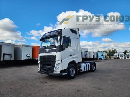 2019 Volvo FH, белый, 7290000 рублей, вид 2