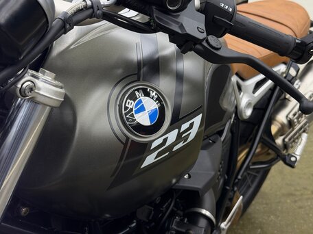 2023 BMW R Nine T Scrambler, зелёный, 1500000 рублей, вид 2