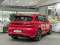 2026 Porsche Cayenne III Рестайлинг, красный, 19950000 рублей - вид 3
