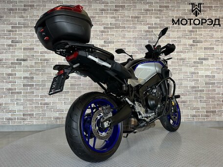 2025 Yamaha MT-09 Tracer (FJ-09), чёрный, 1710000 рублей, вид 5
