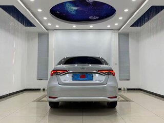 2022 Toyota Corolla XII (E210), серебристый, 1446000 рублей, вид 5