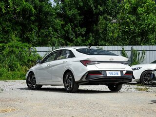 2026 Hyundai Elantra VII (CN7) Рестайлинг, белый, 2859900 рублей, вид 5