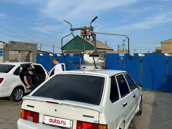 2010 Lada (ВАЗ) 2114, белый, 200000 рублей - вид 2