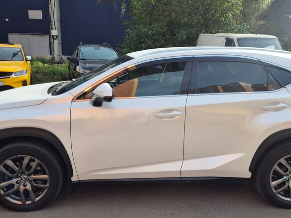 2019 Lexus NX 300 I Рестайлинг, белый, 2550000 рублей - вид 5