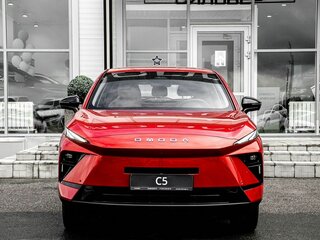 2026 Omoda C5 II, красный, 2602710 рублей, вид 3