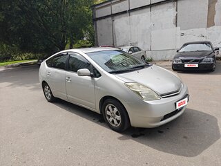 2004 Toyota Prius II (XW20), белый, 469000 рублей, вид 4