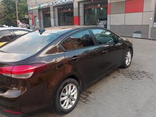 2018 Kia Cerato III Рестайлинг (Classic), коричневый, 1200000 рублей, вид 4