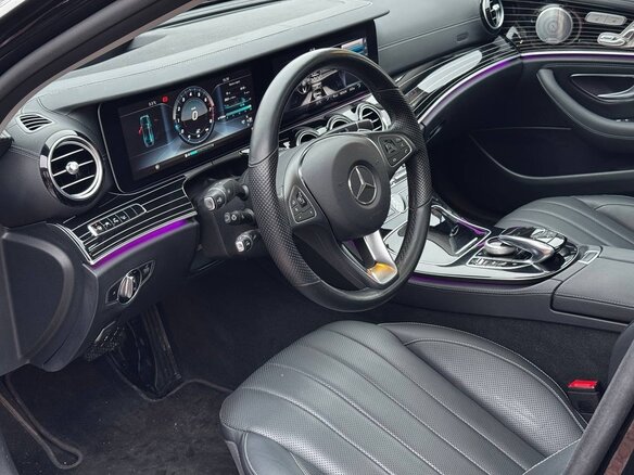 2017 Mercedes-Benz E-Класс 400 V (W213, S213, C238), чёрный, 3155996 рублей - вид 11