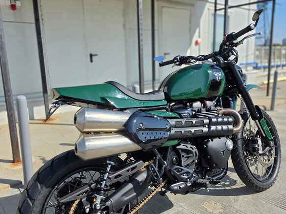 2022 Triumph Scrambler, зелёный - вид 19
