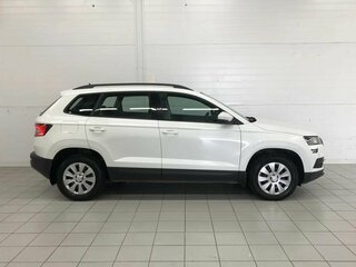 2021 Skoda Karoq I, белый, 2380000 рублей, вид 5