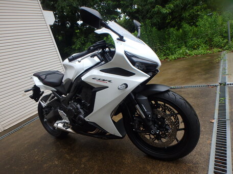 2023 Honda CBR 650R, белый, 1150000 рублей, вид 1