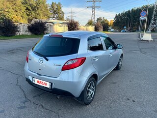 2007 Mazda Demio III (DE), серебристый, 600000 рублей, вид 4