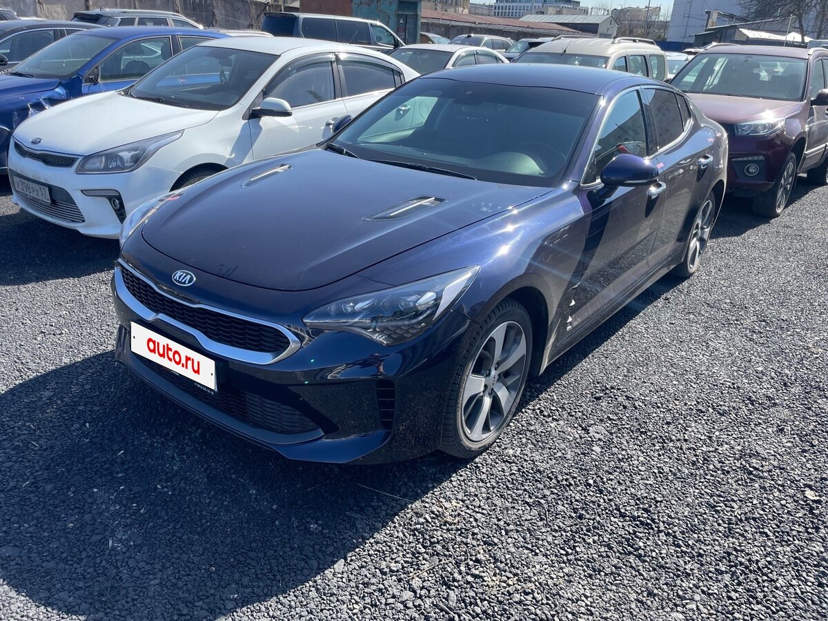 Открыть фотографии: Kia Stinger I