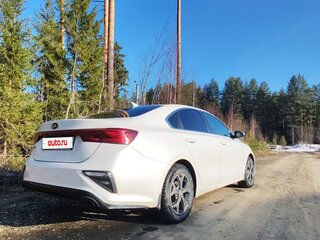 2019 Kia Cerato IV, белый, 1980000 рублей, вид 4