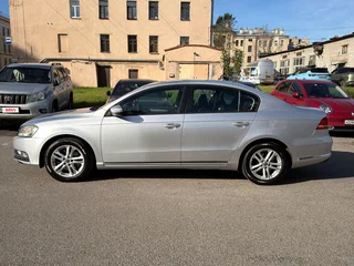 2011 Volkswagen Passat B7, серебристый, 800000 рублей, вид 3