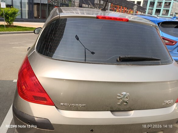 2010 Peugeot 308 I, серый, 330000 рублей - вид 9