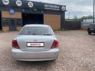 2009 Toyota Corolla Axio X (E140, E150) Рестайлинг, серебристый, 450000 рублей, вид 3