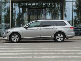 2016 Volkswagen Passat B8, серебристый, 1800000 рублей, вид 2