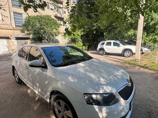 2013 Skoda Octavia III (A7), белый, 1380000 рублей, вид 2