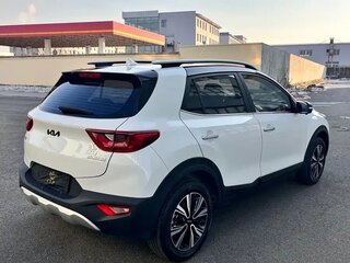2022 Kia KX1, белый, 1090005 рублей, вид 4