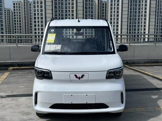 2026 Wuling Zhiguan EV, белый, 1449666 рублей, вид 2