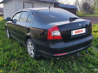 2011 Skoda Octavia II (A5) Рестайлинг, чёрный, 650000 рублей, вид 3