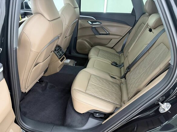 2026 Audi Q5 L III (GU), чёрный, 6150000 рублей - вид 24
