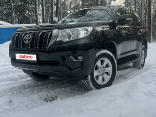 2021 Toyota Land Cruiser Prado 150 Series Рестайлинг 3, чёрный, 5499990 рублей, вид 3
