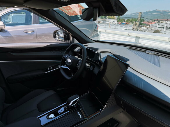 2026 Geely Cityray, серый, 3299990 рублей - вид 9