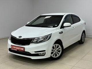2017 Kia Rio III Рестайлинг, белый, 925000 рублей, вид 1