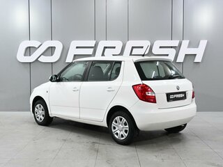 2013 Skoda Fabia II Рестайлинг, белый, 725000 рублей, вид 2