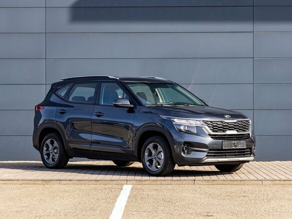 2020 Kia Seltos I, серый, 1795000 рублей - вид 2