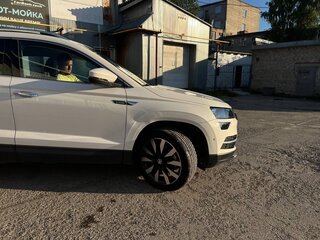 2026 Skoda Karoq DSG7 I, белый, 2500000 рублей, вид 4