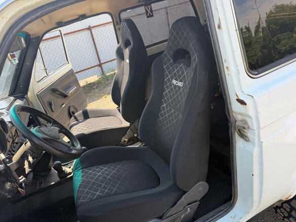 1993 Lada (ВАЗ) 2121 (4x4) I Рестайлинг, белый, 345000 рублей - вид 1