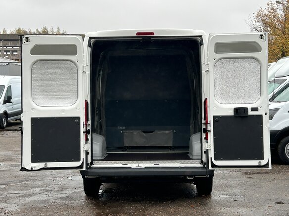 2016 Peugeot Boxer, белый - вид 16