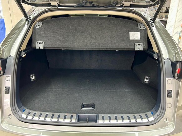2019 Lexus NX 200 I Рестайлинг, серебристый, 2674000 рублей - вид 23